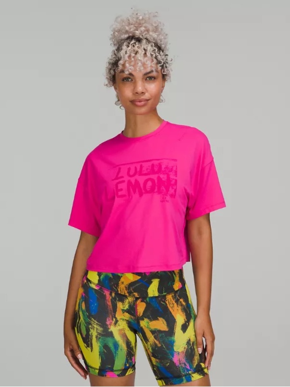 Lululemon Pink Cropped Short Sleeve Crew Neck T-Shirt for Women Ed Curtis